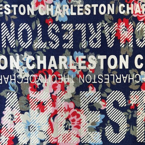 Robin Ruth | Charleston Lover Tourist Souvenir Travel Tote Bag - Picture 3 of 8